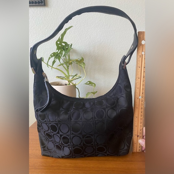 Salvatore Ferragamo Black Leather Trim Nylon Shoulder Bag Y2K Style Hobo Purse - Picture 12 of 16